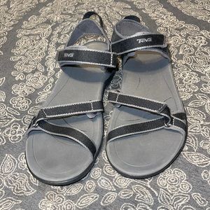 Teva Verra Sandal, gray and black, size 7.5